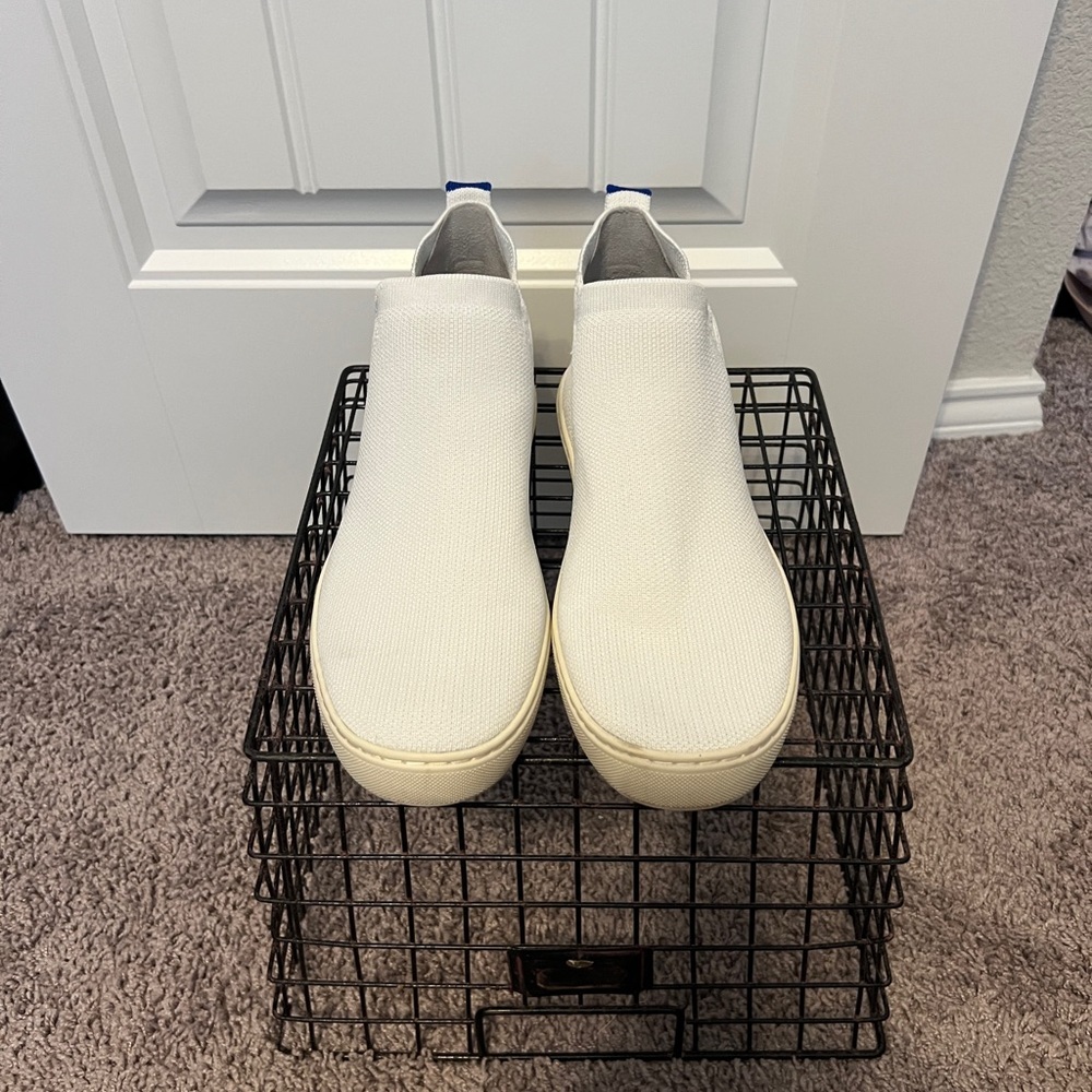 Rothy’s women’s The Chelsea boot slip on size 8